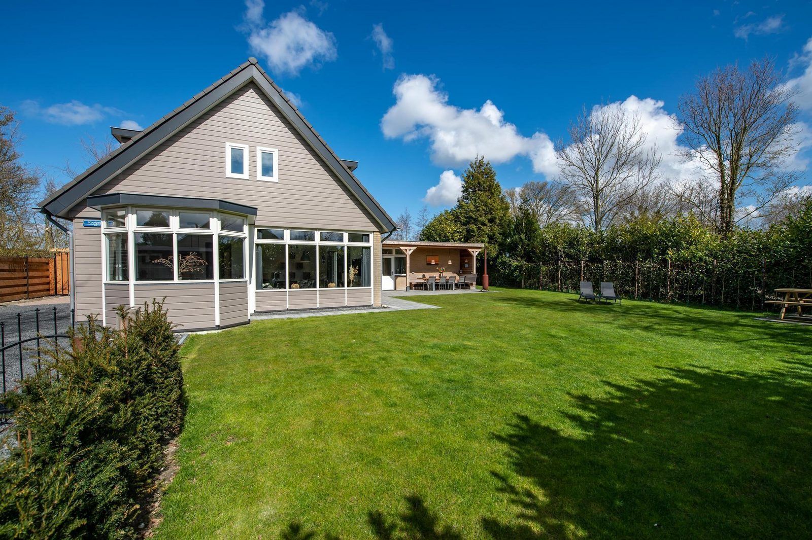 VZ1164 Grosse freistehende Villa in Kamperland mit grossem Garten in Noord-Beveland, Zeeland.