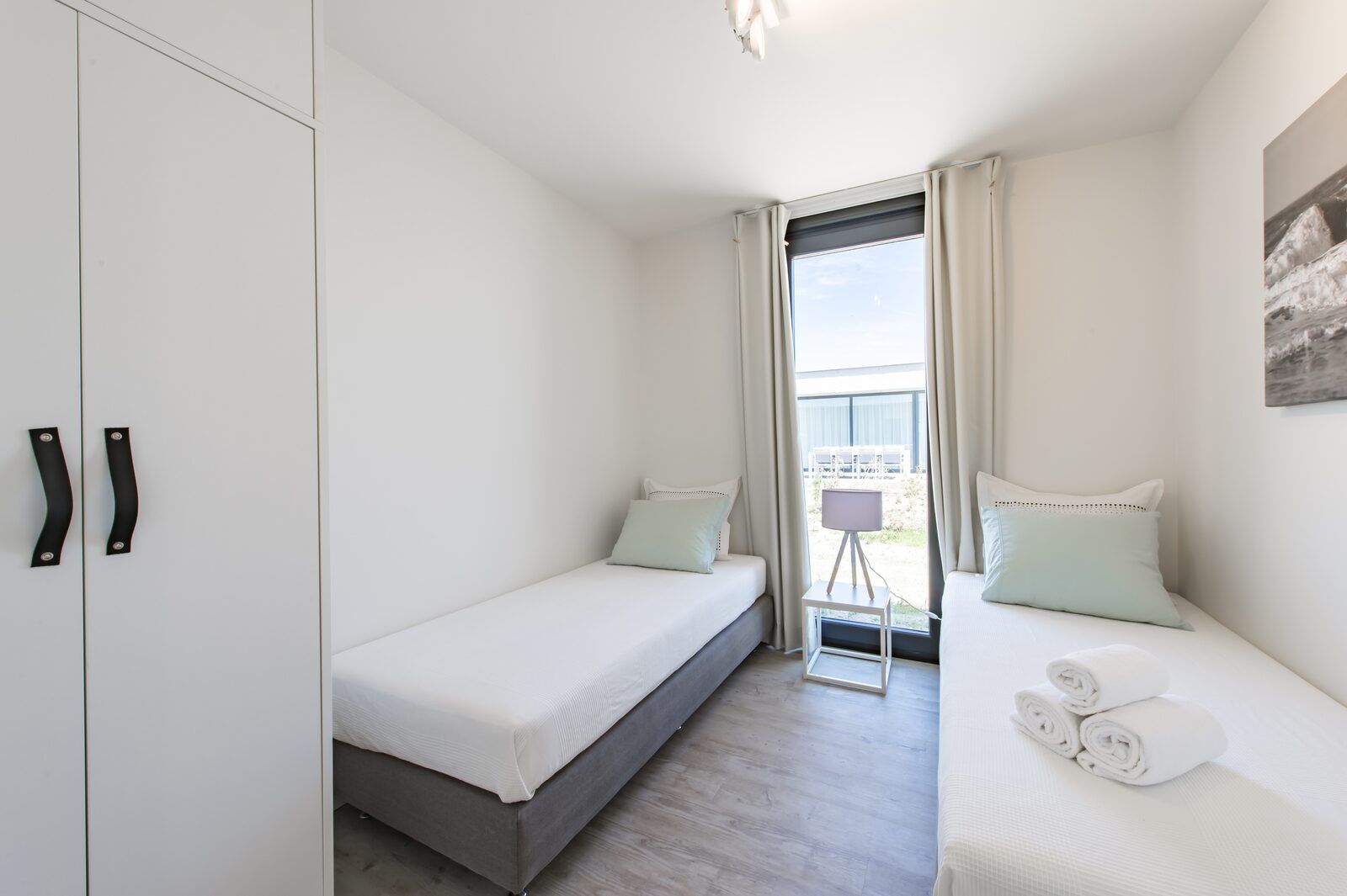 Gemuetliches Kinderzimmer mit zwei Einzelbetten in Zandbank 19, De Groote Duynen, Kamperland.