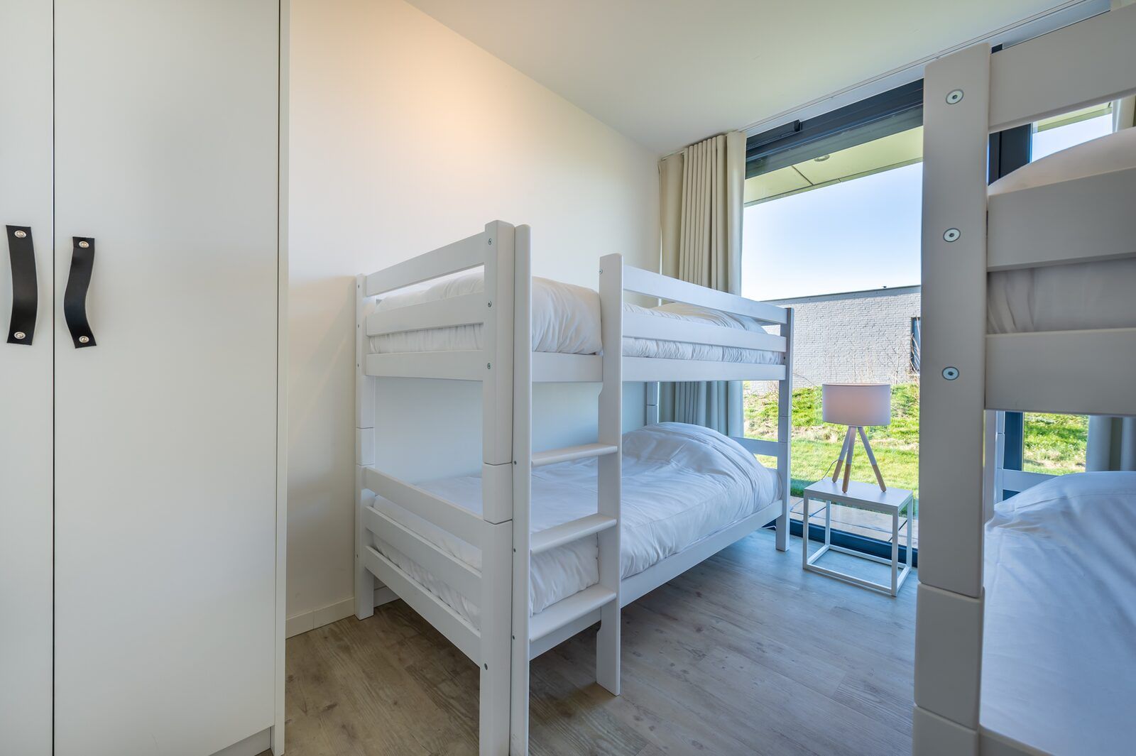 Gemaelde mit Meerblick in Sandbank 19, De Groote Duynen, Kamperland, fuer eine maritime Atmosphaere.