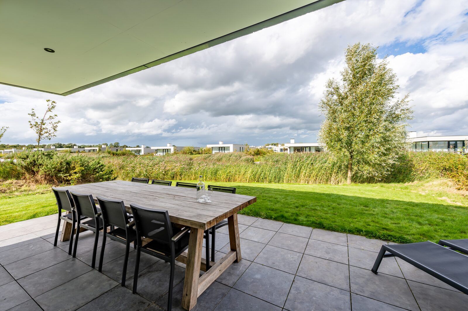 Guest house 5903475 - Bungalow Noord-Beveland - Waterlijn 15 | De Groote Duynen