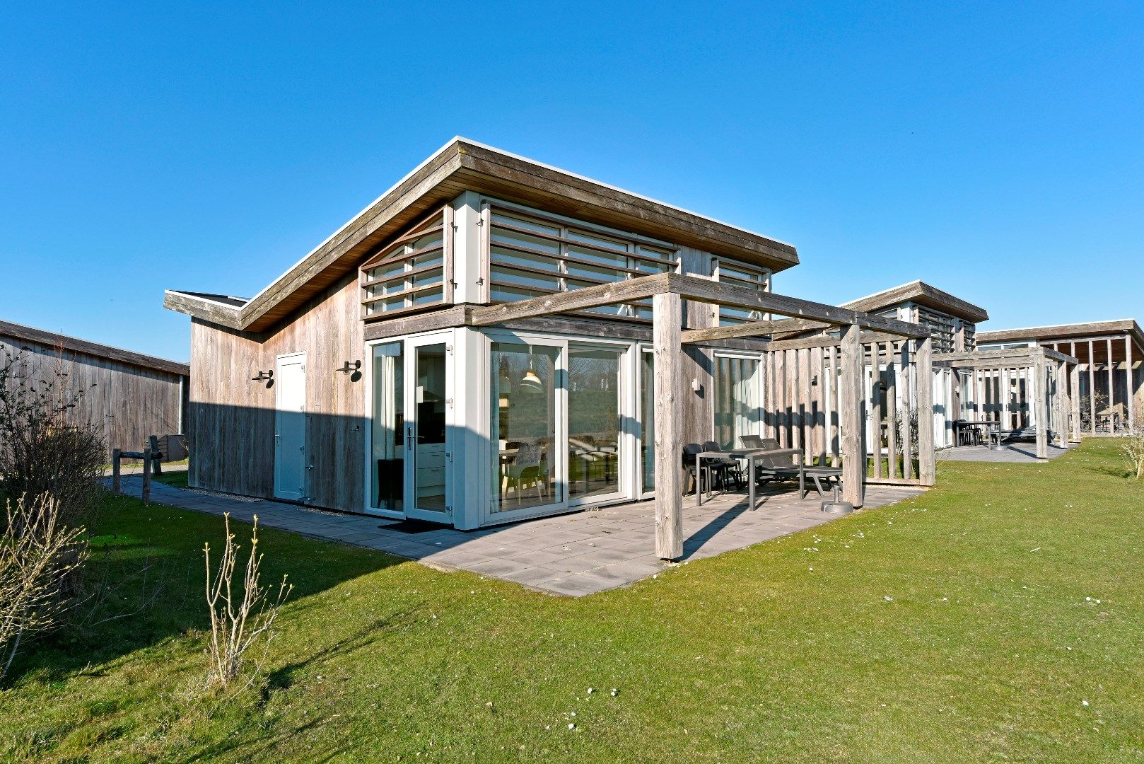 Verblijf 5903519 - Vakantiewoning Noord-Beveland - Vrijstaande woning in kamperland