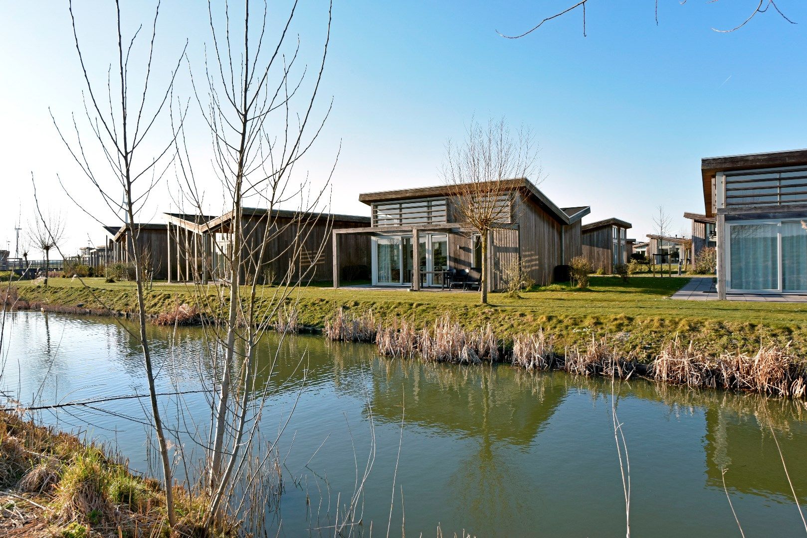 Verblijf 5903519 - Vakantiewoning Noord-Beveland - Vrijstaande woning in kamperland