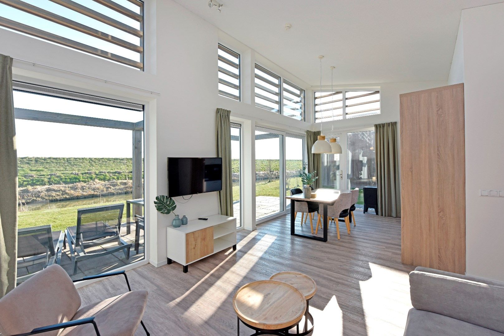 Verblijf 5903519 - Vakantiewoning Noord-Beveland - Vrijstaande woning in kamperland