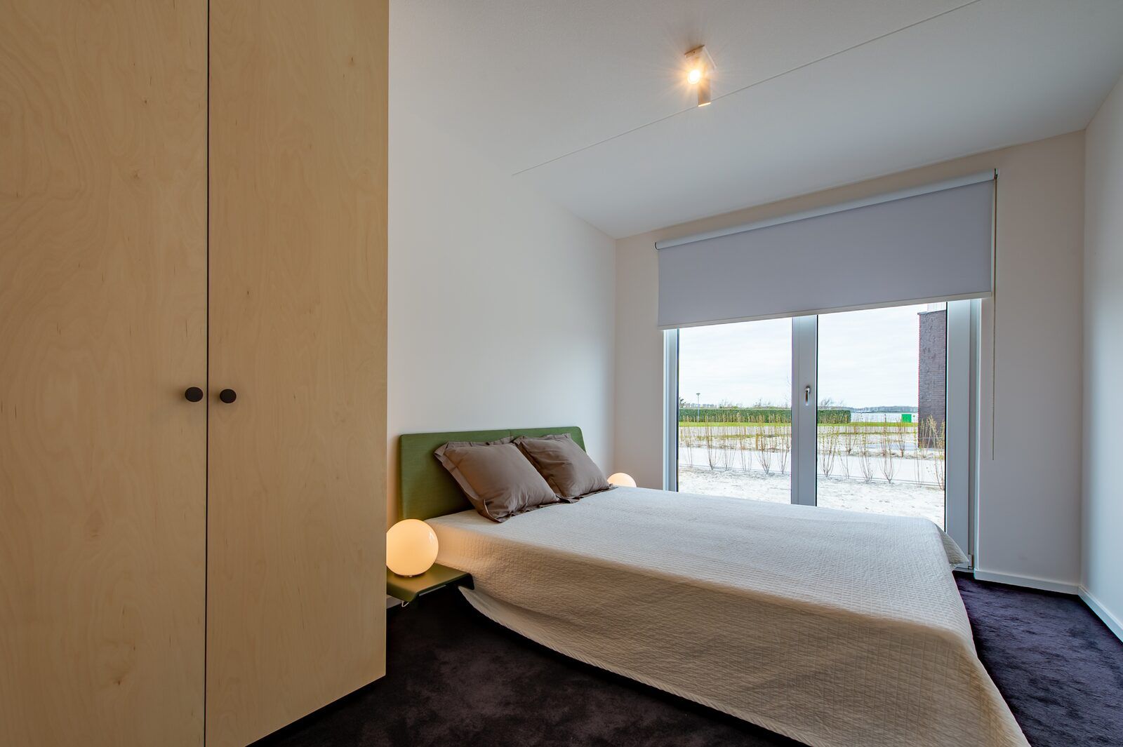 Vorderansicht von Schotsmanweg 16 | Zeeuws Goedt, Ferienhaus in Kamperland, Nord-Beveland mit moderner Fassade.