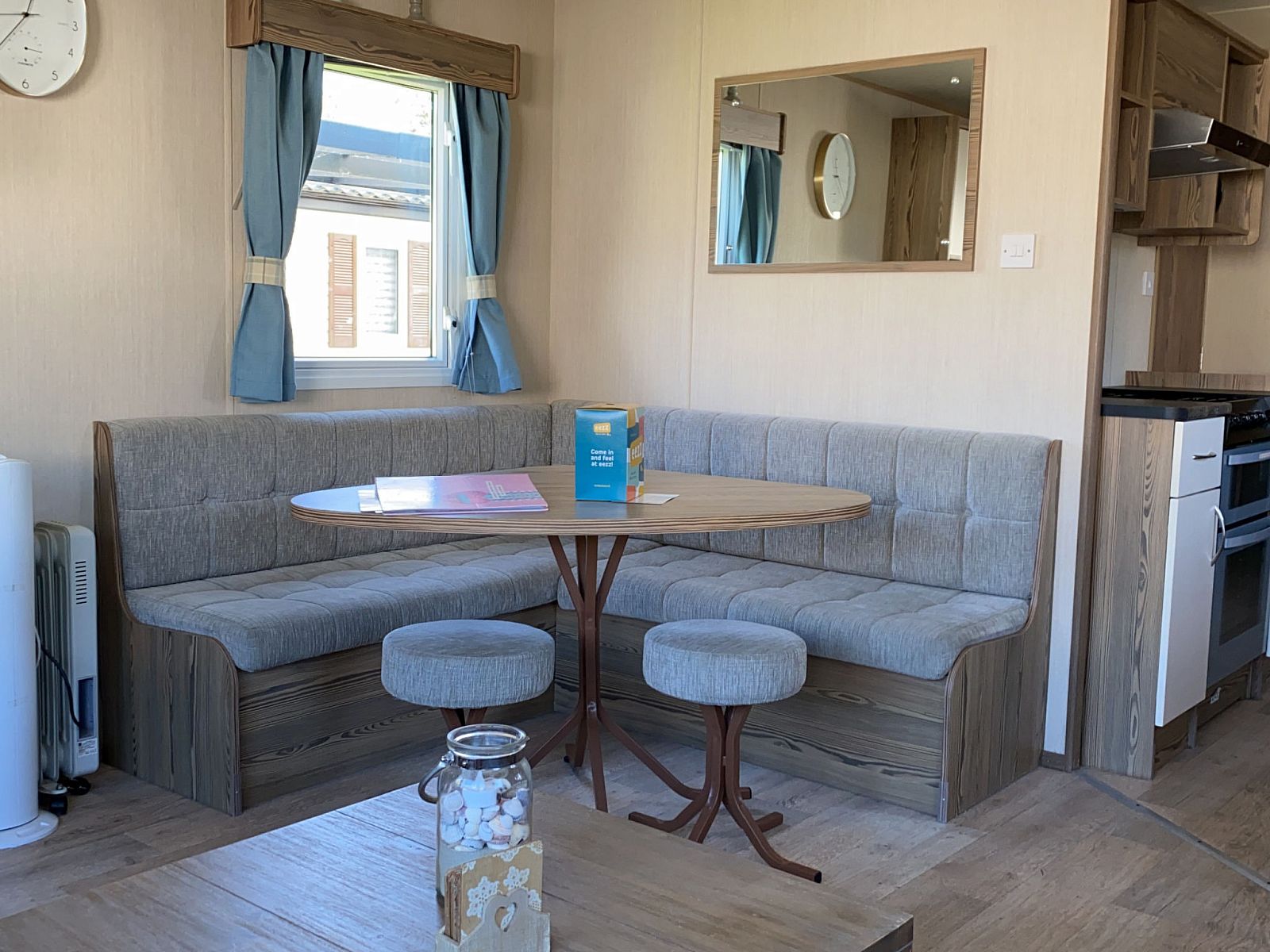 Guest house 5903550 - Holiday property Noord-Beveland - Vakantiehuis RBR 1021 - Beach Resort Kamperland