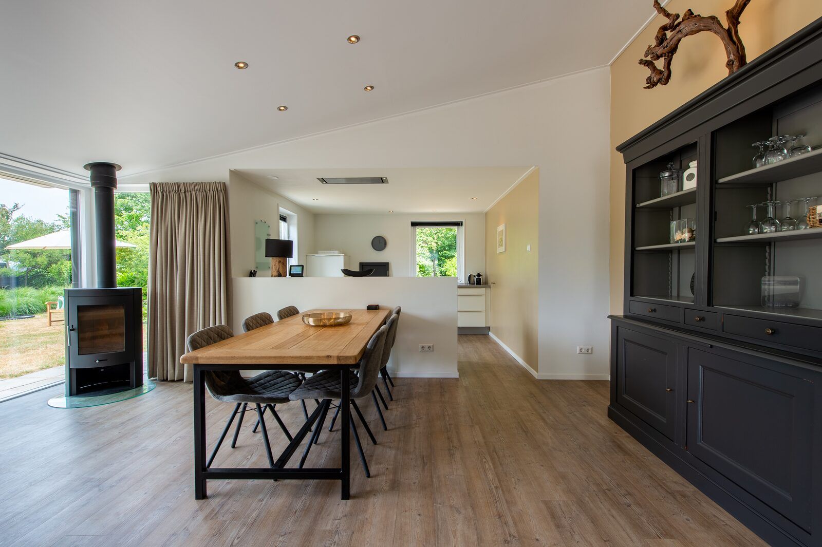 Verblijf 5903571 - Vakantiewoning Noord-Beveland - Dennenlaan 17 | Ruiterplaat