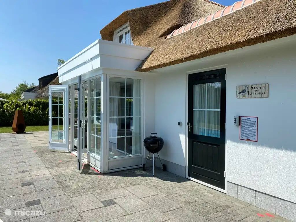 Guest house 590390 - Holiday property Noord-Beveland - ZeelandhuisaanZee