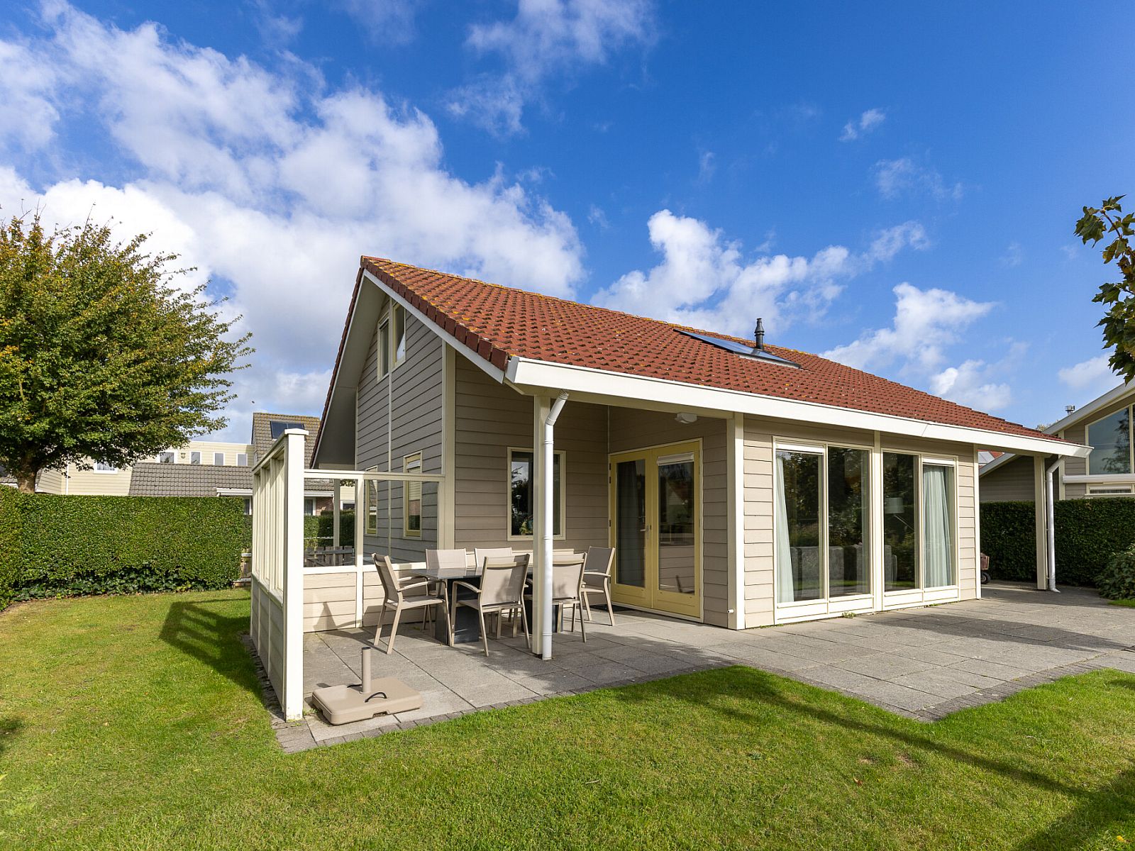 Unterkunft 590438 - Ferienhaus Noord-Beveland - 8-persoons bungalow Aalscholver