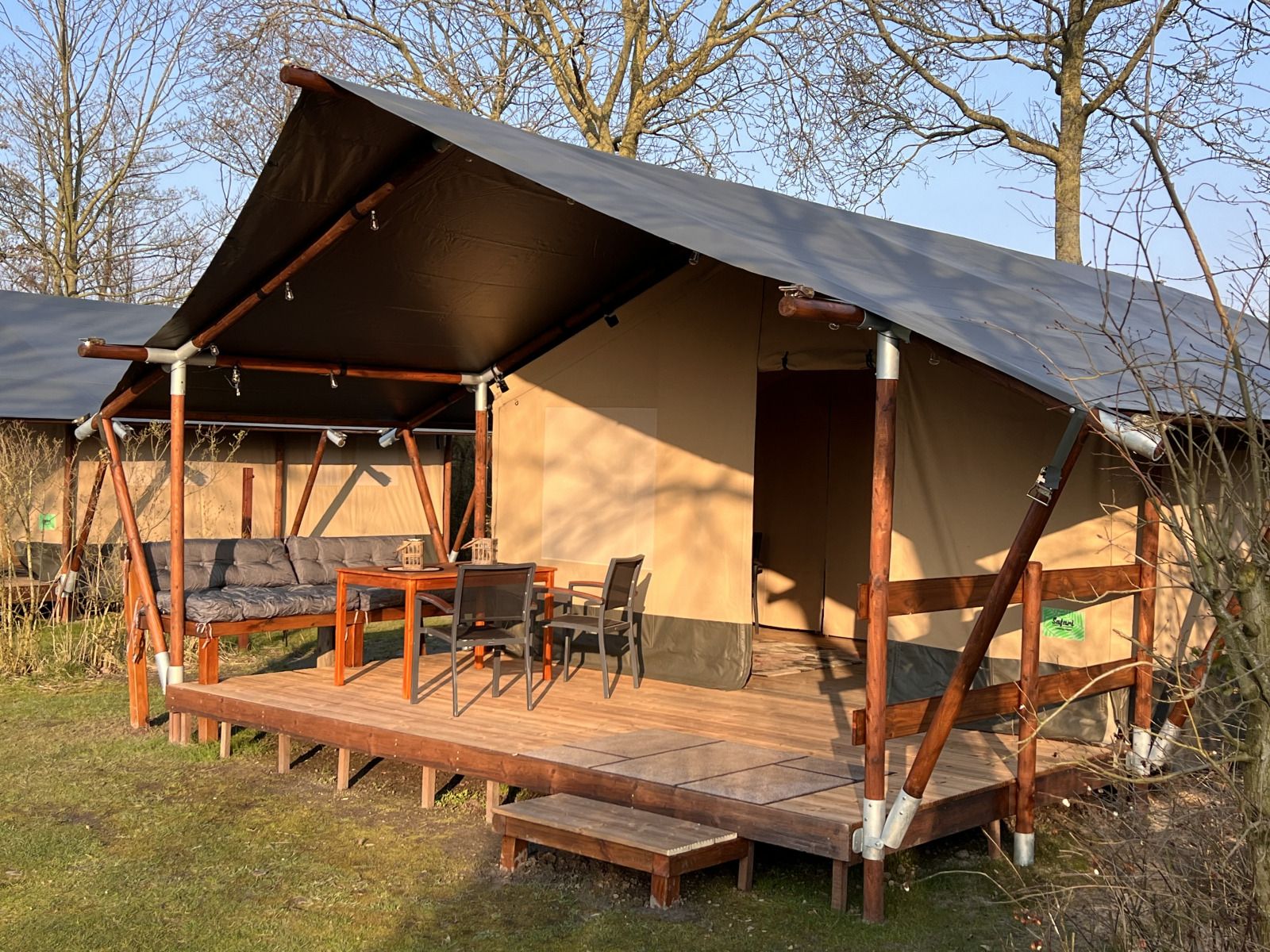 Verblijf 600310 - Tenthuis Schouwen-Duiveland - Safaritent
