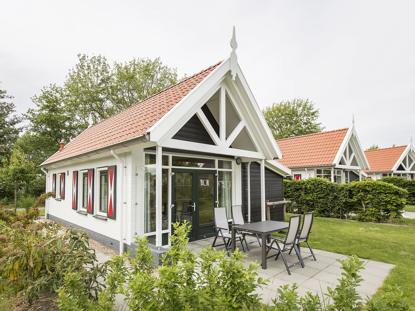 Guest house 6004105 - Bungalow Schouwen-Duiveland - Resort Haamstede | 2-persoons bungalow | 2AL