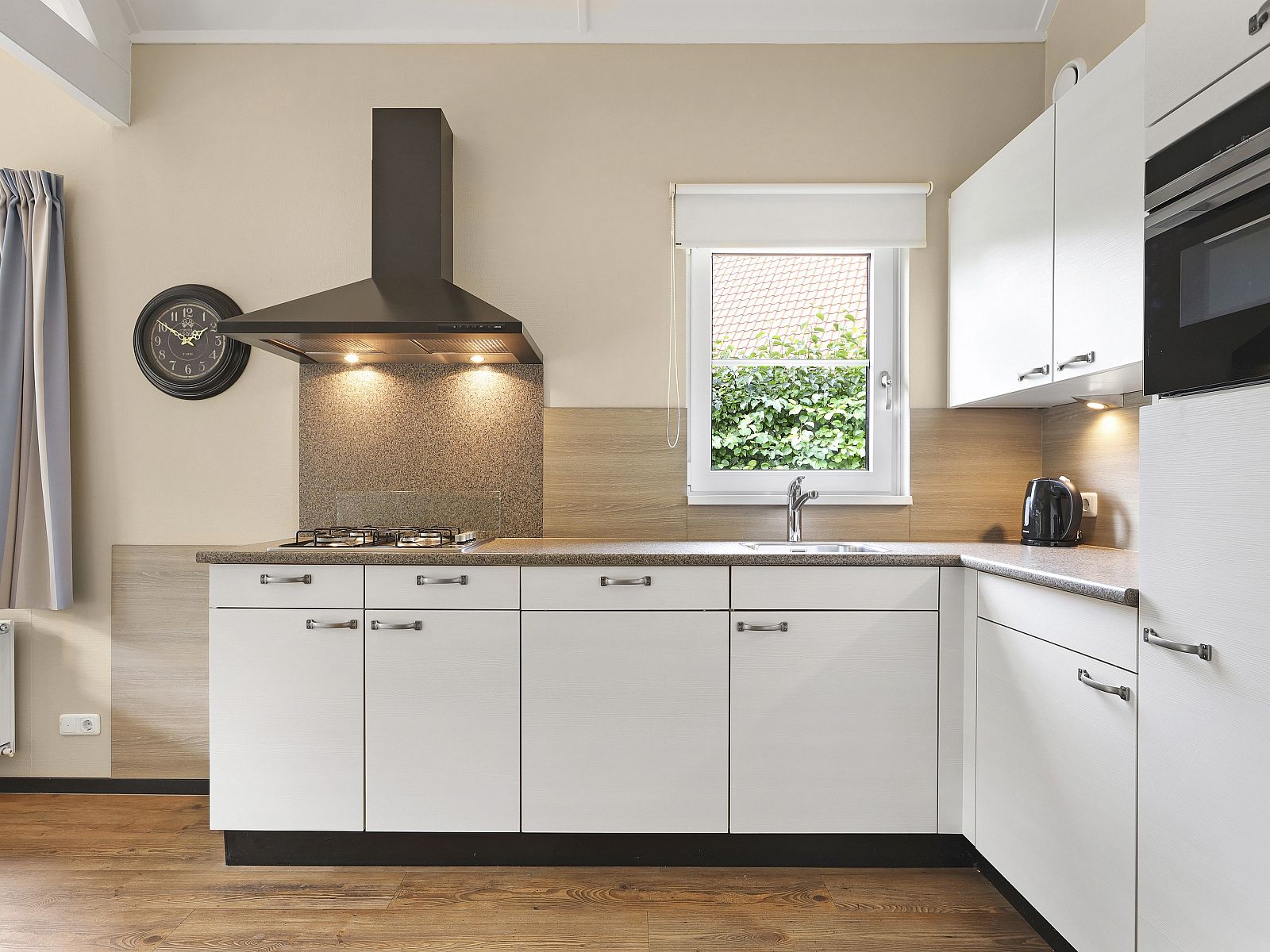 Guest house 6004105 - Bungalow Schouwen-Duiveland - Resort Haamstede | 2-persoons bungalow | 2AL