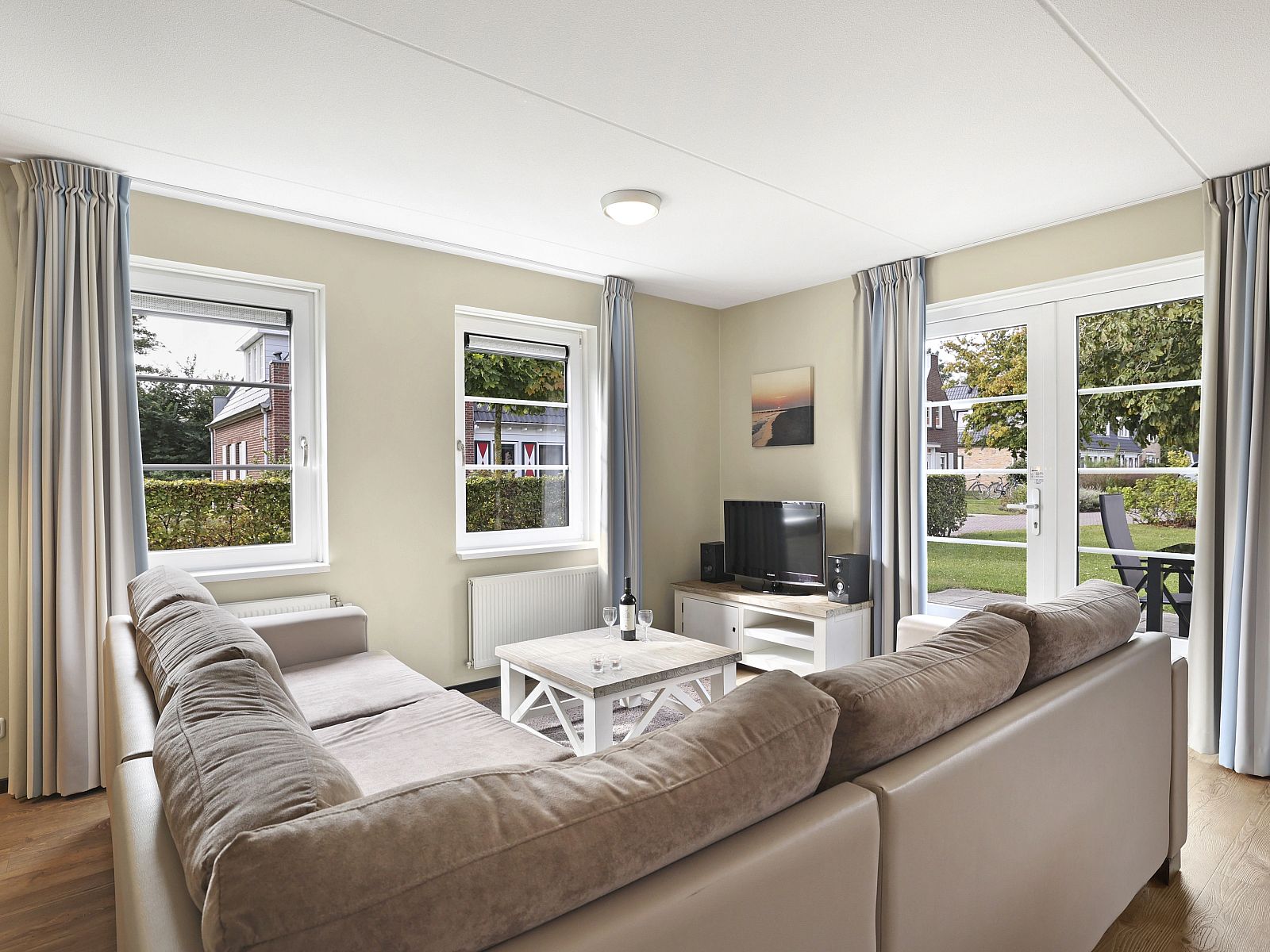 Unterkunft 6004106 - Bungalow Schouwen-Duiveland - Resort Haamstede | 4-persoons bungalow | 4B2