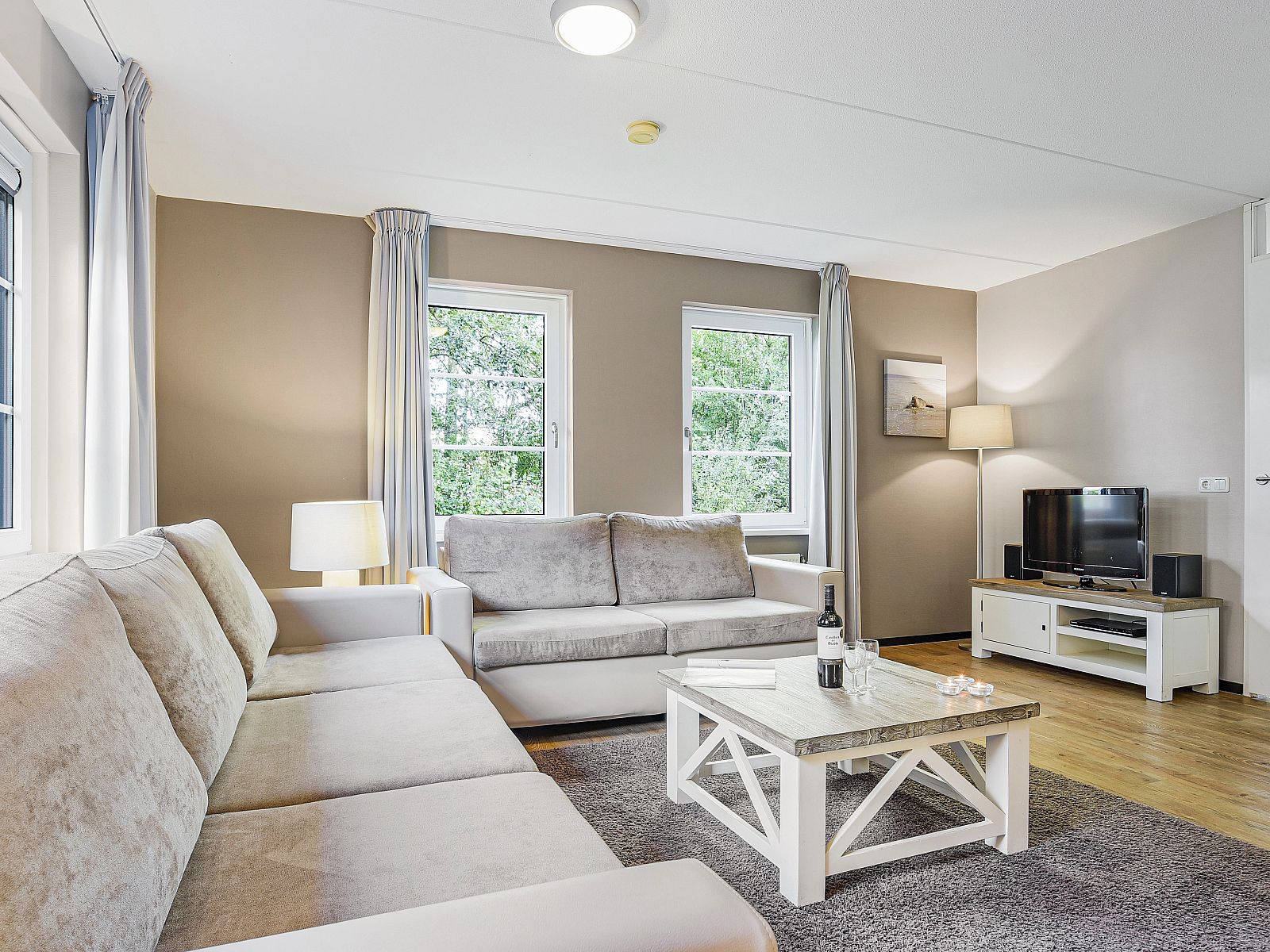 Unterkunft 6004108 - Bungalow Schouwen-Duiveland - Resort Haamstede | 8-persoons bungalow | 8E