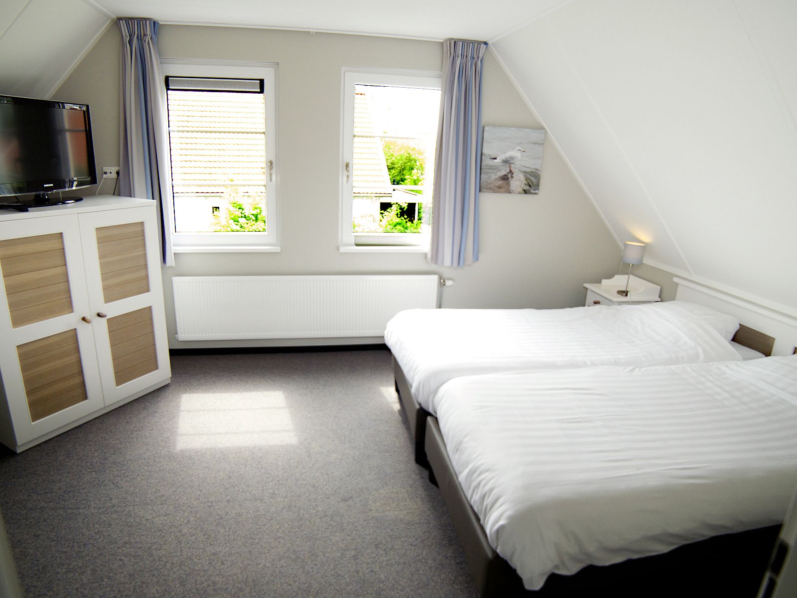 Guest house 6004111 - Bungalow Schouwen-Duiveland - Resort Haamstede | 4-persoons bungalow | 4B4