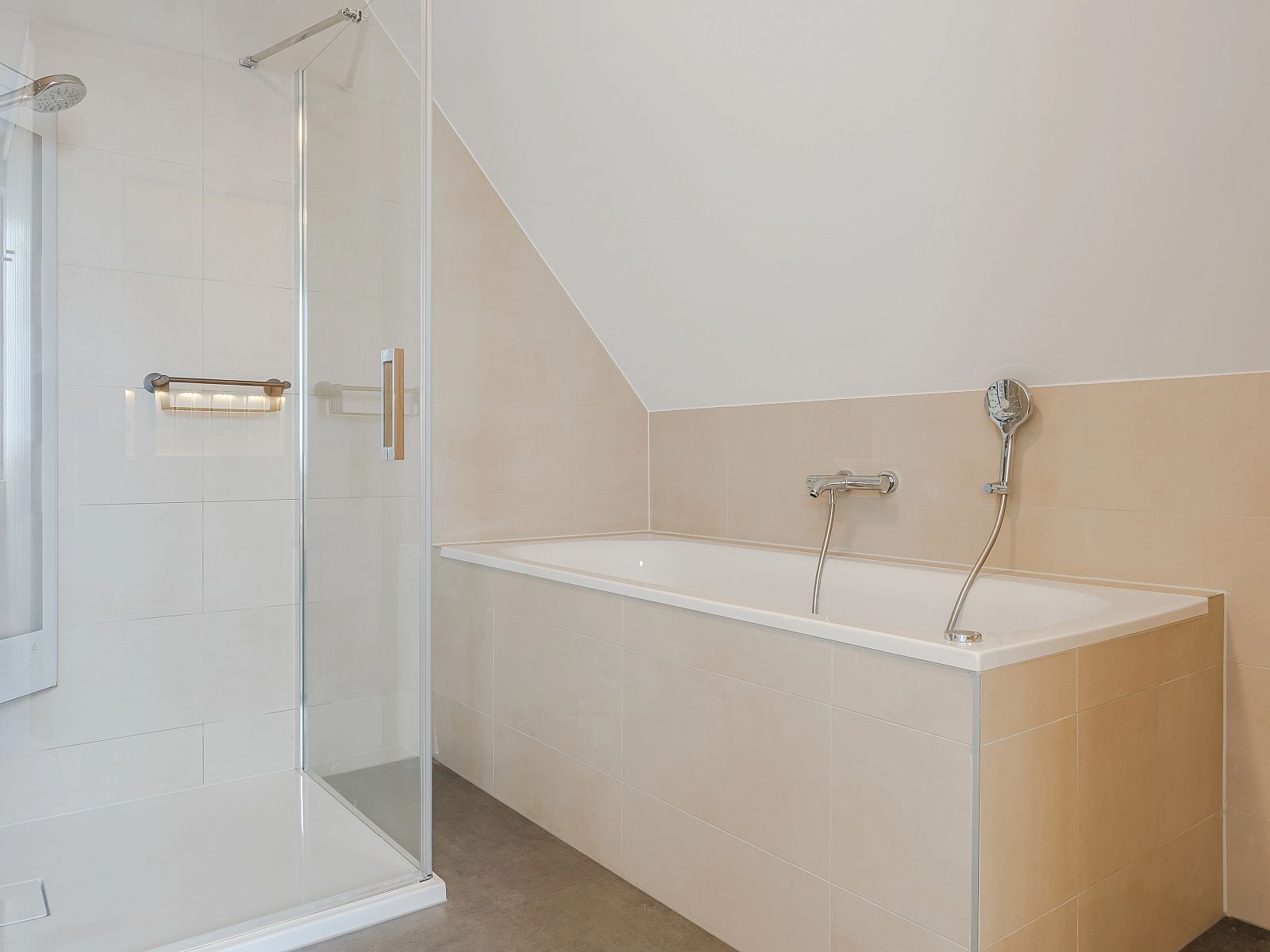 Unterkunft 6004115 - Bungalow Schouwen-Duiveland - Resort Haamstede | 6-persoons bungalow | 6EL-W