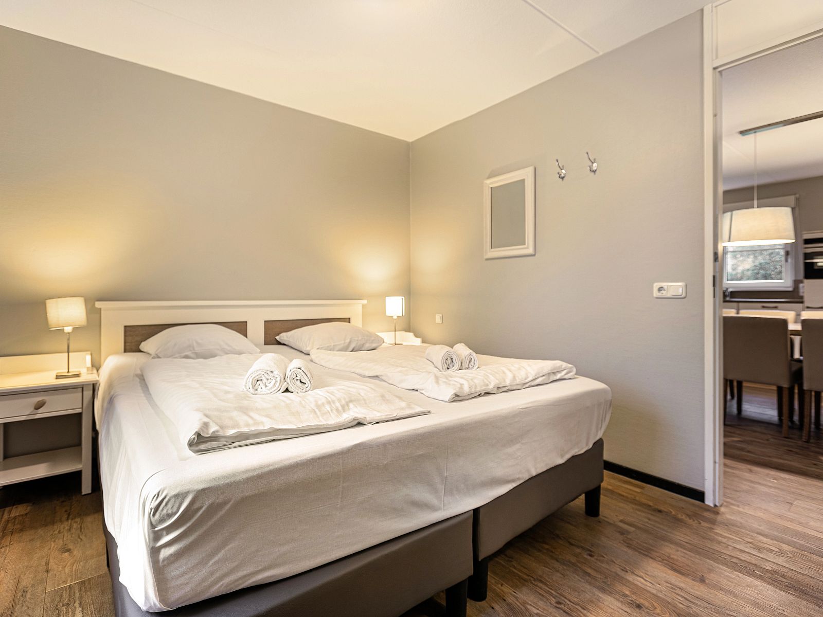 Guest house 6004139 - Bungalow Schouwen-Duiveland - Resort Haamstede | 8-persoons bungalow | 8EL