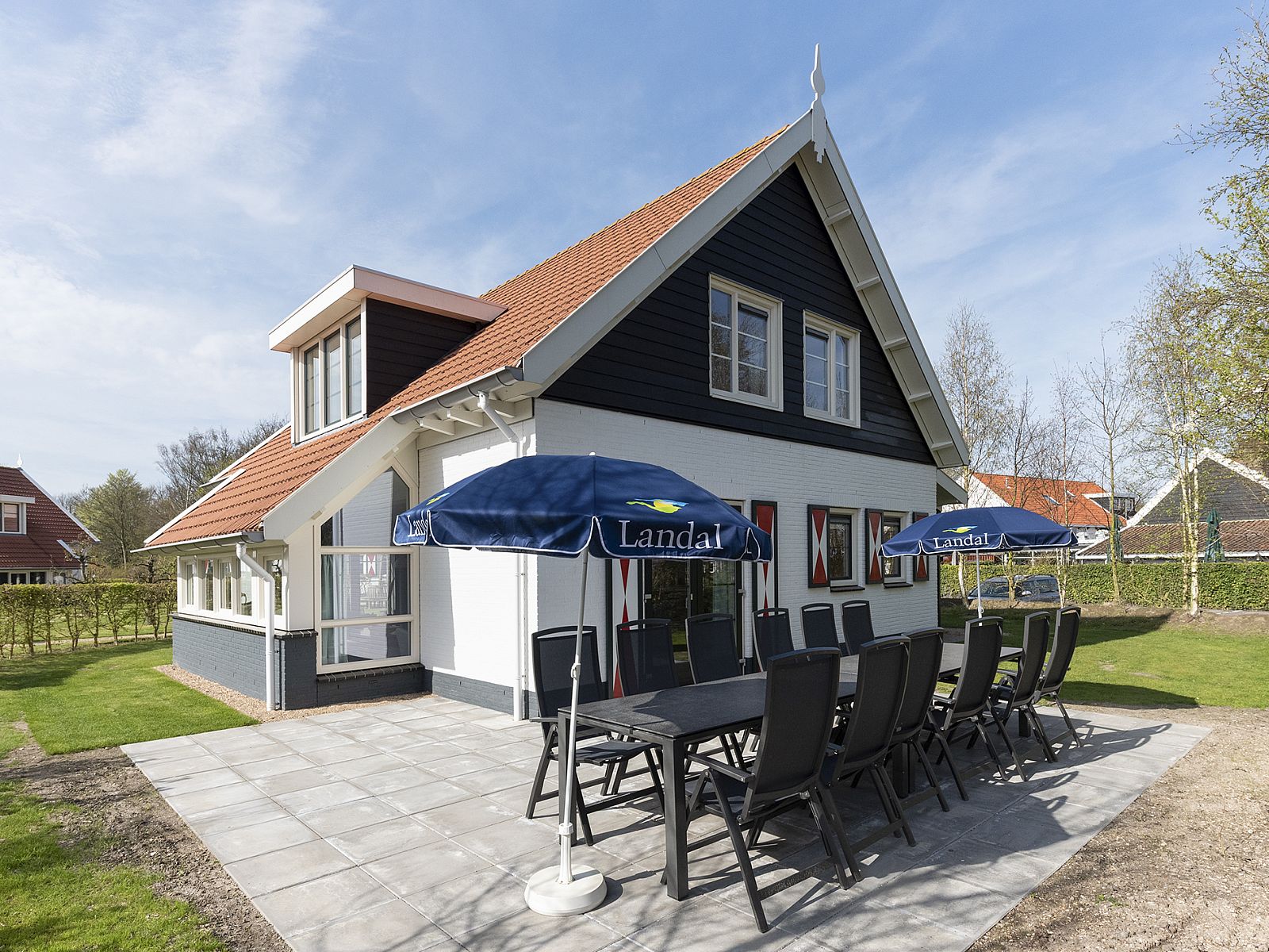Guest house 6004151 - Bungalow Schouwen-Duiveland - Resort Haamstede | 12-persoons bungalow | 12G