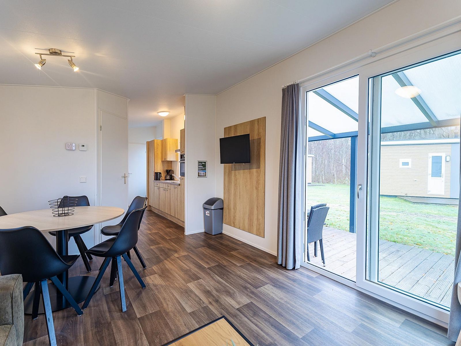 Verblijf 6004152 - Chalet Schouwen-Duiveland - Duinhoeve Chalet Zeeland (huisdier toegestaan)