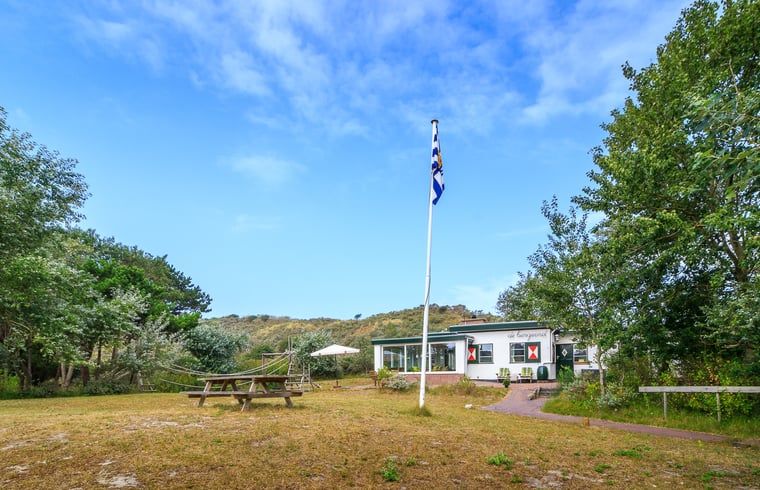 Ferienhaus in Burgh-Haamstede mit grossem Garten und Fahne, ideales Ferienhaus in Schouwen-Duiveland, Zeeland.