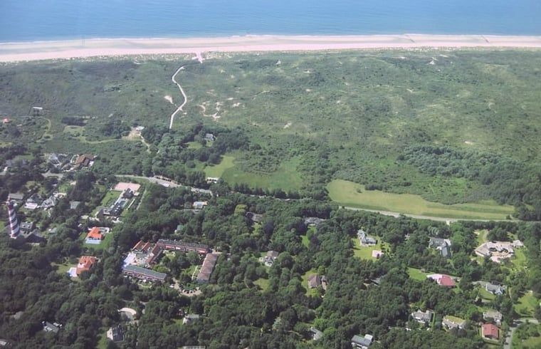 Luftaufnahme von Burgh-Haamstede und seiner Umgebung, entdecken Sie die Natur von Schouwen-Duiveland, Zeeland.