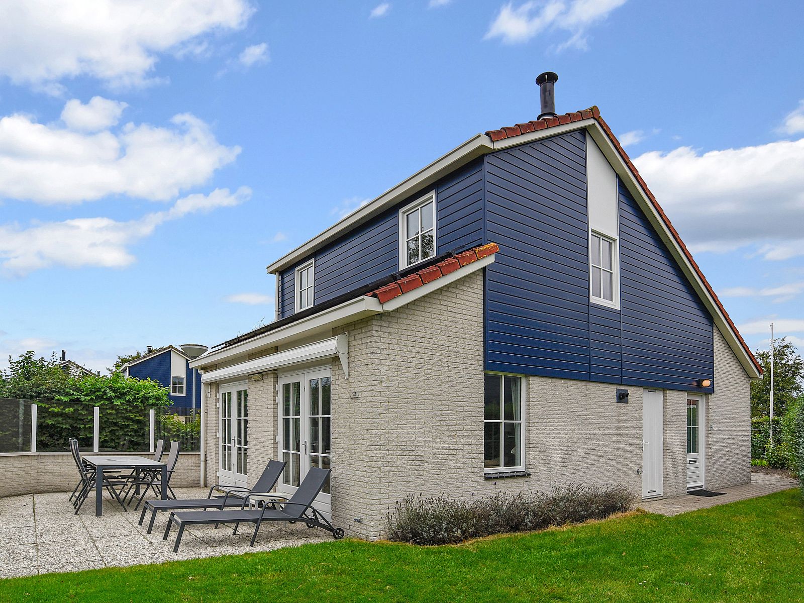 Guest house 600438 - Bungalow Schouwen-Duiveland - Villapark Livingstone | 4-persoons villa | 4BE