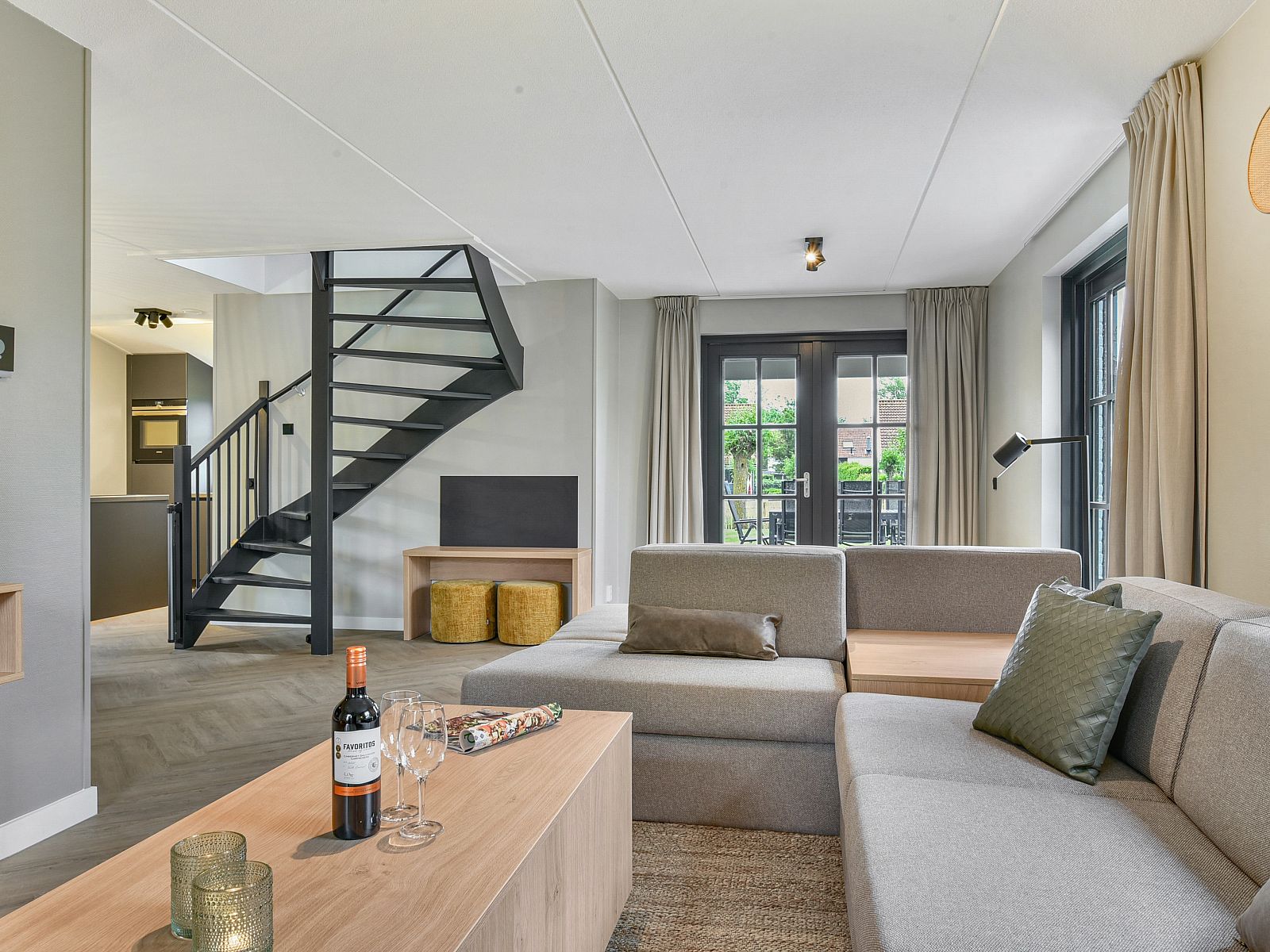 Unterkunft 600482 - Bungalow Schouwen-Duiveland - Duinpark 't Hof van Haamstede | 8-persoons bungalow | 8EL2