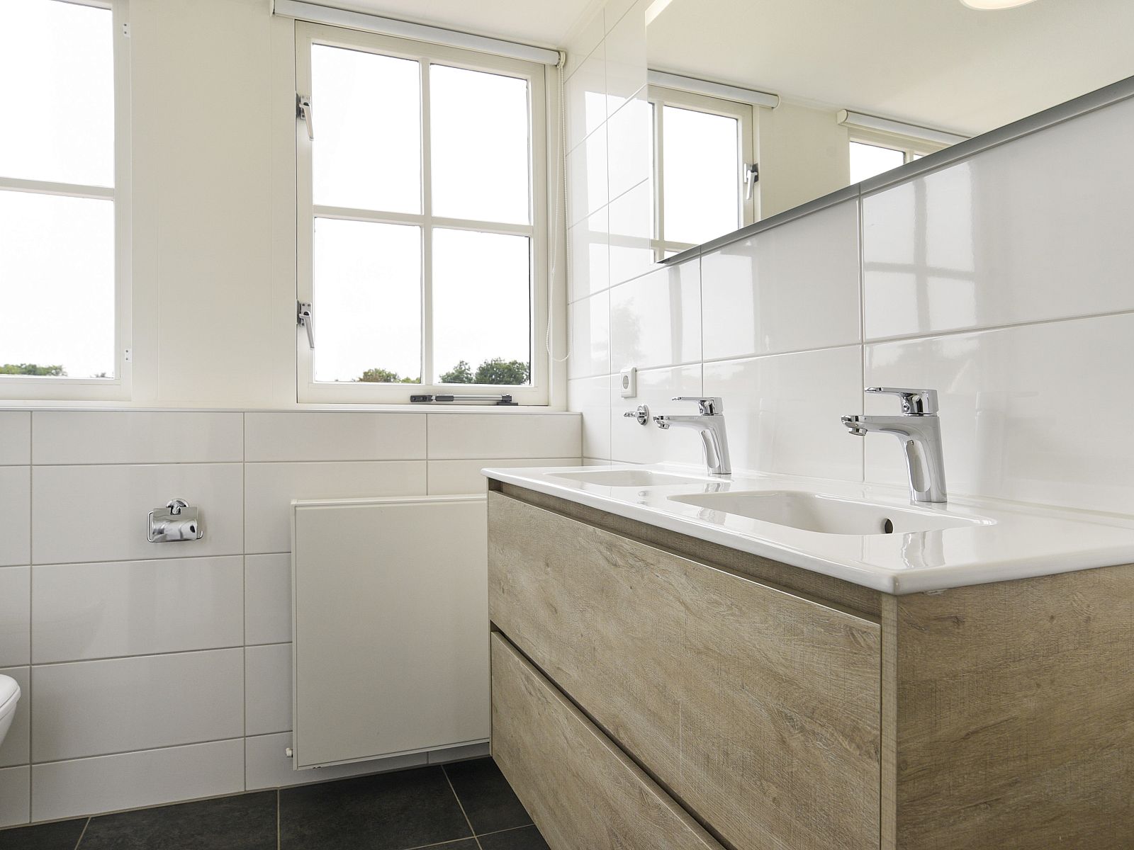 Guest house 600484 - Bungalow Schouwen-Duiveland - Duinpark 't Hof van Haamstede | 8-persoons bungalow | 8E1