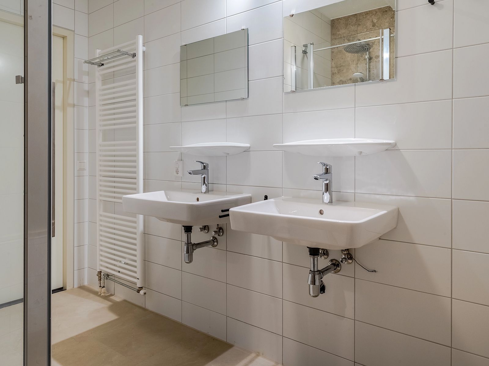 Guest house 600486 - Bungalow Schouwen-Duiveland - Résidence 't Hof van Haamstede | 4-persoons Heerenhuisappar