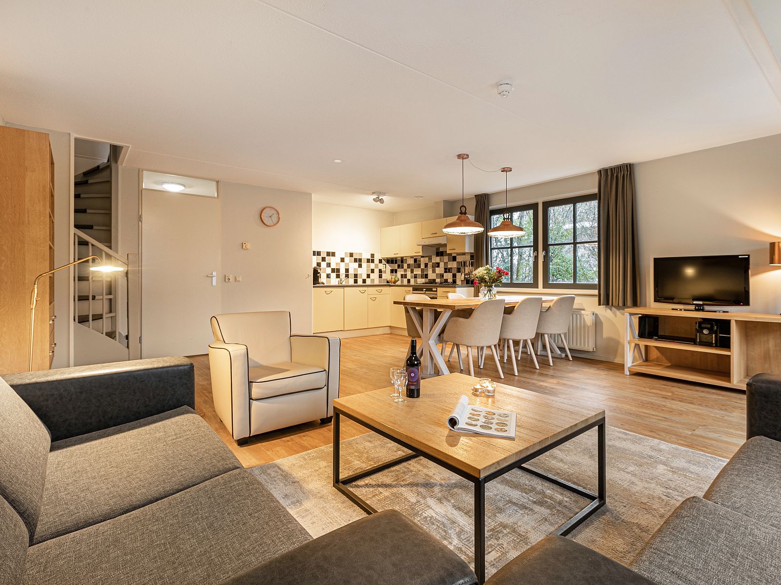 Guest house 600488 - Bungalow Schouwen-Duiveland - Résidence 't Hof van Haamstede | 6-persoons hoevewoning | 6