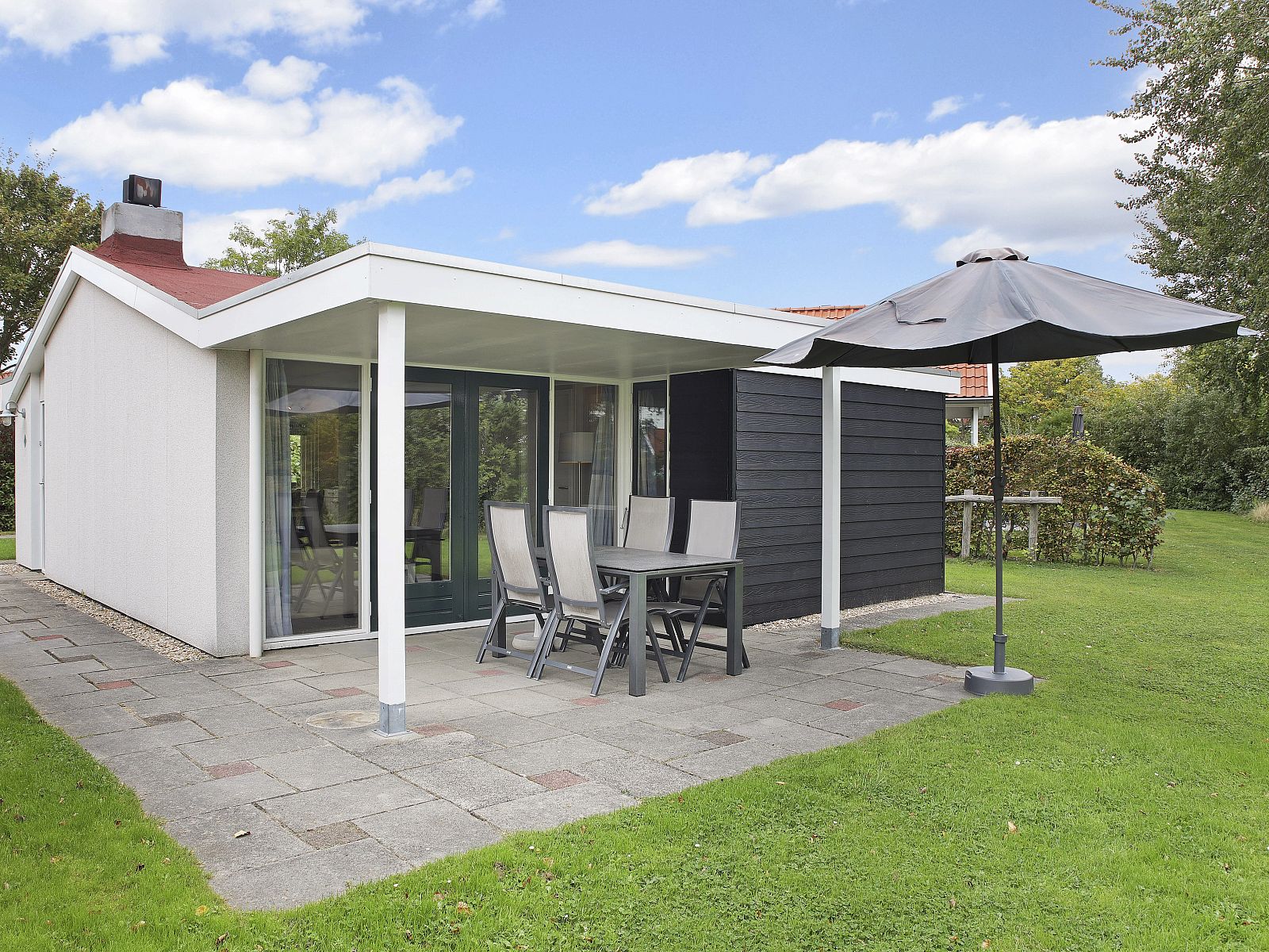 Guest house 600493 - Bungalow Schouwen-Duiveland - Resort Haamstede | 4-persoons bungalow | 4B