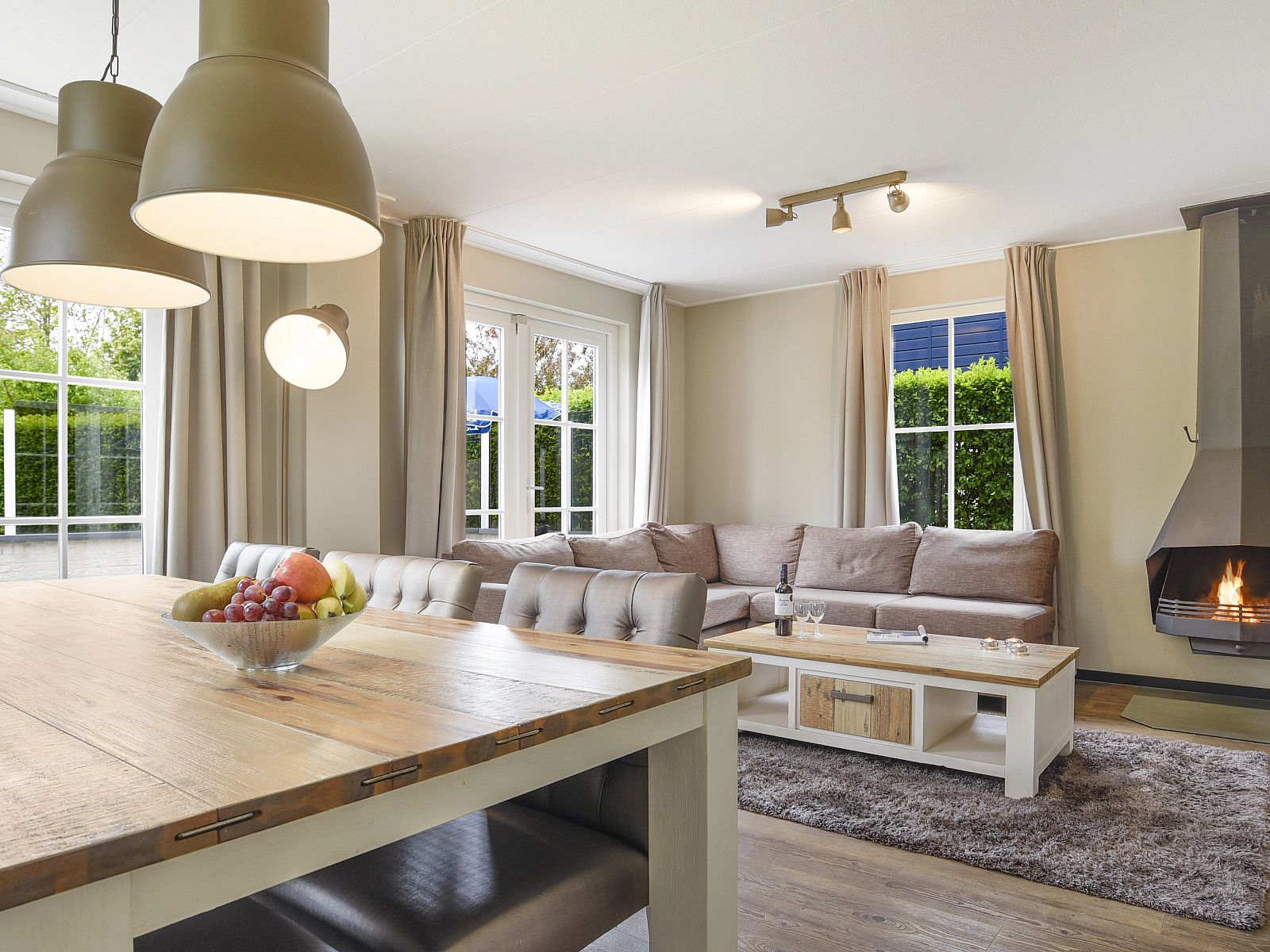 Guest house 600497 - Bungalow Schouwen-Duiveland - Villapark Livingstone | 4-persoons villa | 4L