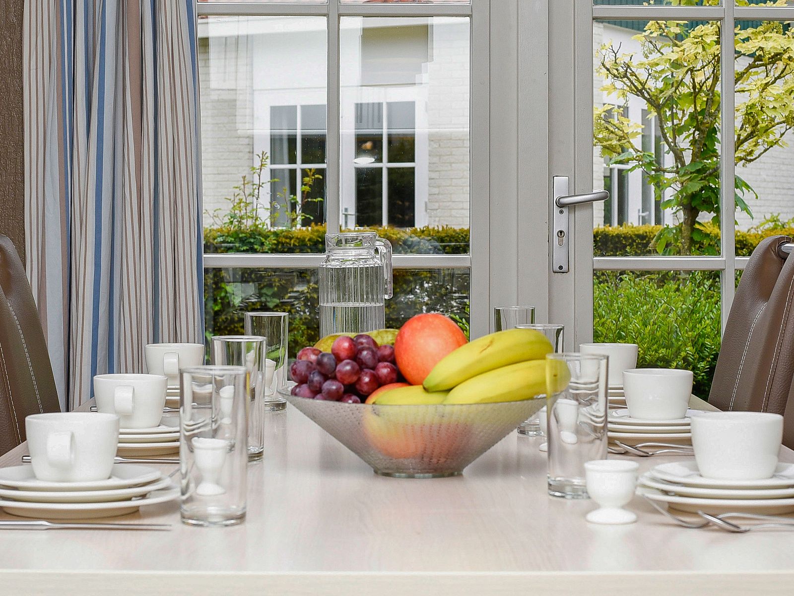 Guest house 600498 - Bungalow Schouwen-Duiveland - Villapark Livingstone | 6-persoons villa | 6D1