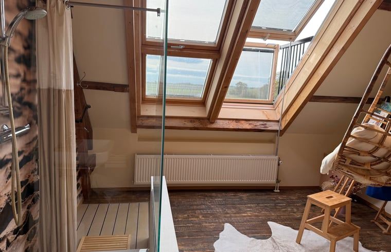 Atemberaubende Aussicht aus dem Fenster des Ferienhauses in Bruinisse, Zeeland.