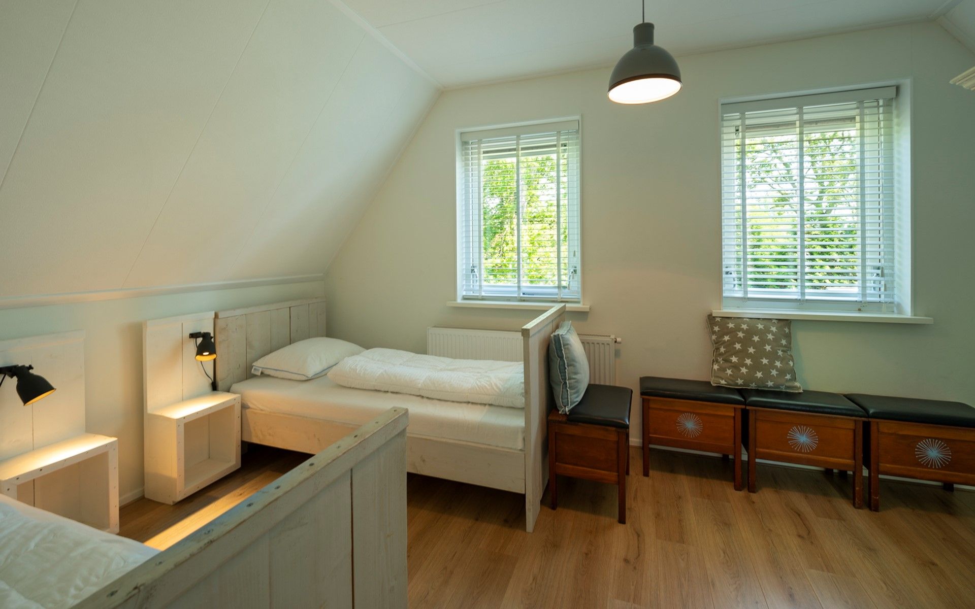 Kinderzimmer im Ferienhaus De Zuidhoek 6 in Renesse, mit verspielter Einrichtung und viel Platz.