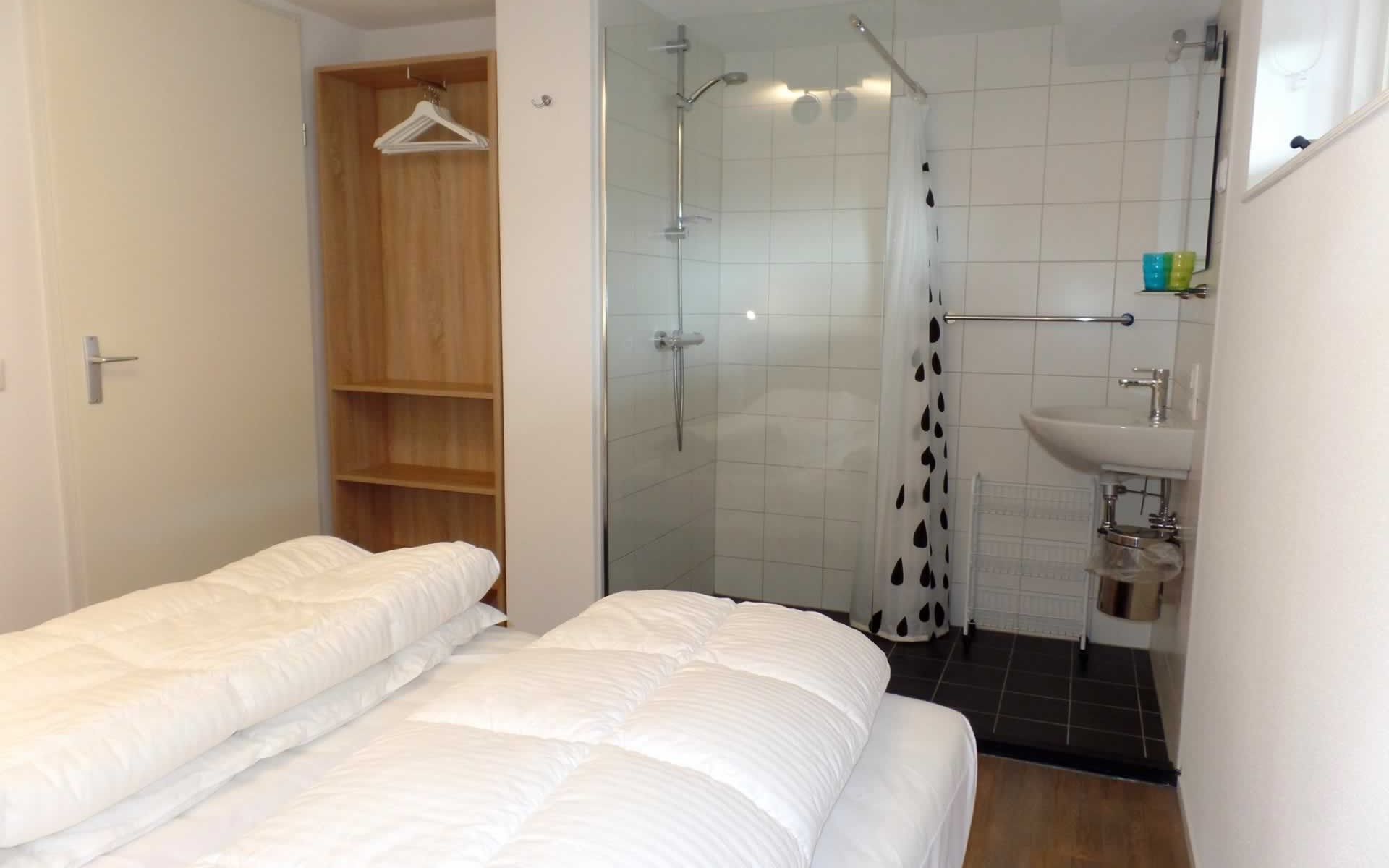 Comfortabele slaapkamer in Vakantiehuis Zonnedorp 2, Zilvermeeuw, Renesse.