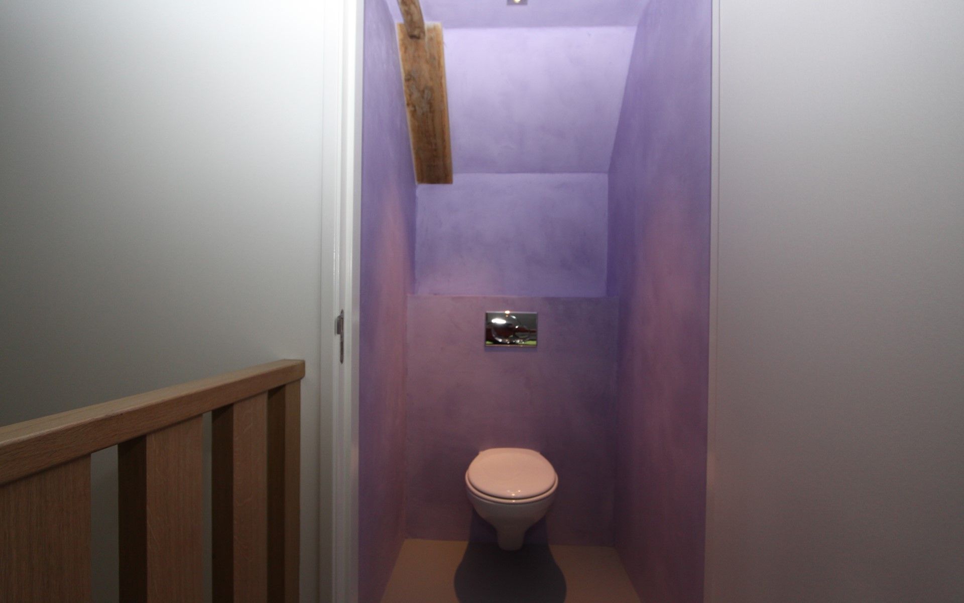 Modern toilet in Holiday home Horizon 36, 'Sea You' in Renesse, Zeeland.