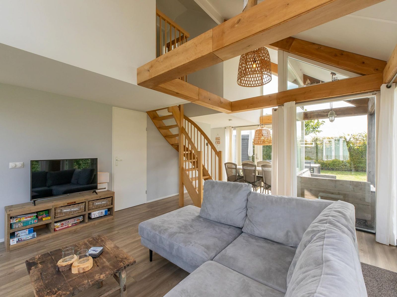 Guest house 6007215 - Holiday property Schouwen-Duiveland - Zonnedorp Kavel 10 Renesse | Villa near the Beach & with Spa