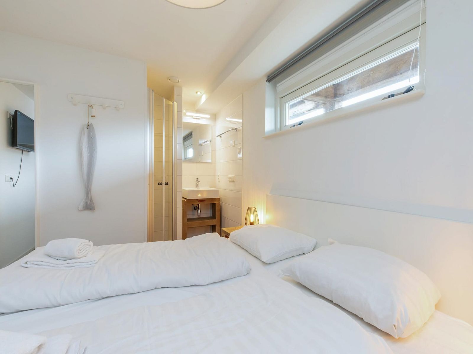 Guest house 6007215 - Holiday property Schouwen-Duiveland - Zonnedorp Kavel 10 Renesse | Villa near the Beach & with Spa