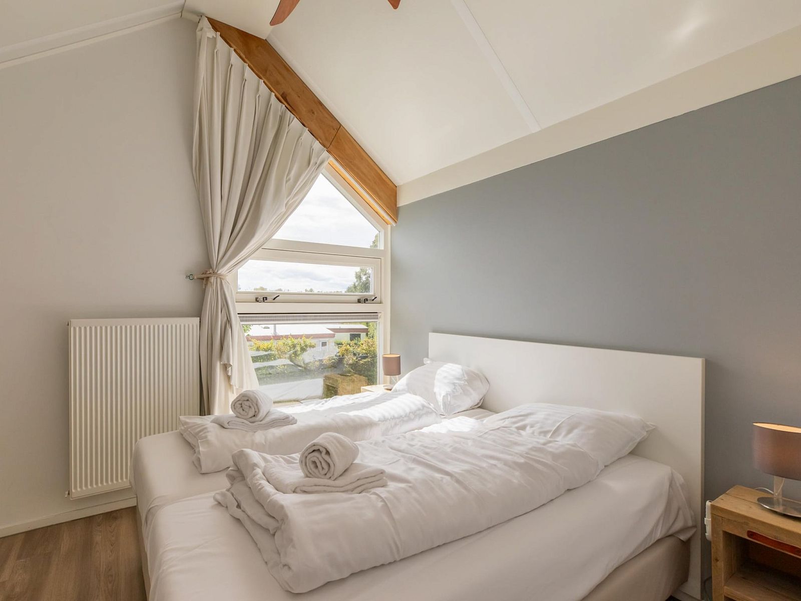 Guest house 6007215 - Holiday property Schouwen-Duiveland - Zonnedorp Kavel 10 Renesse | Villa near the Beach & with Spa
