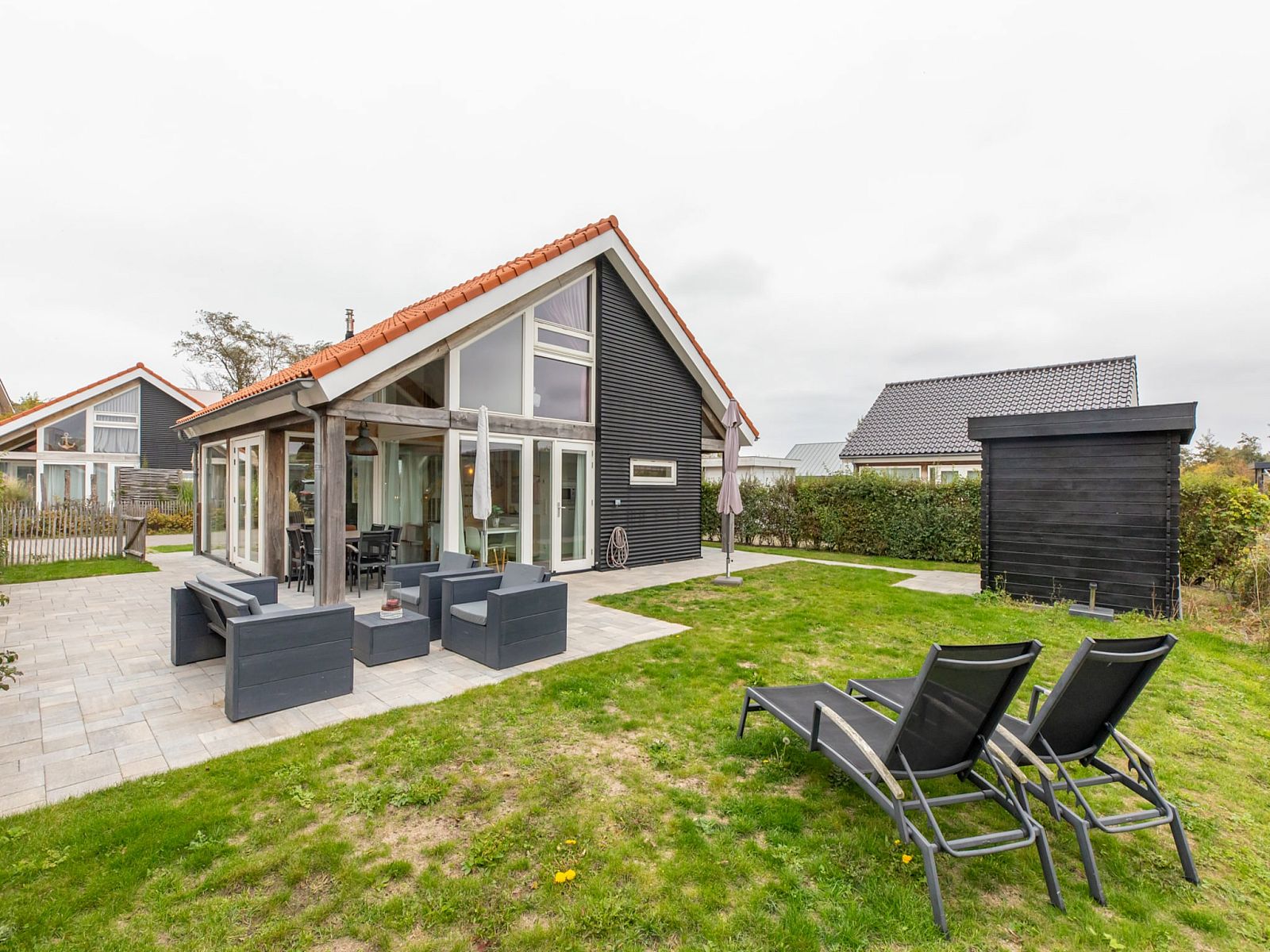 Guest house 6007221 - Holiday property Schouwen-Duiveland - Zonnedorp 26 Renesse: Comfortable Beach Holiday on the North