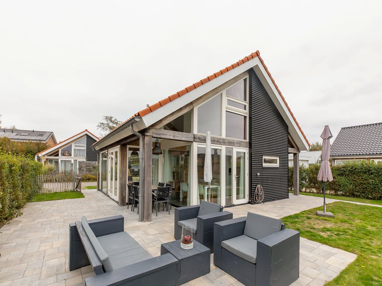 Guest house 6007221 - Holiday property Schouwen-Duiveland - Zonnedorp 26 Renesse: Comfortable Beach Holiday on the North