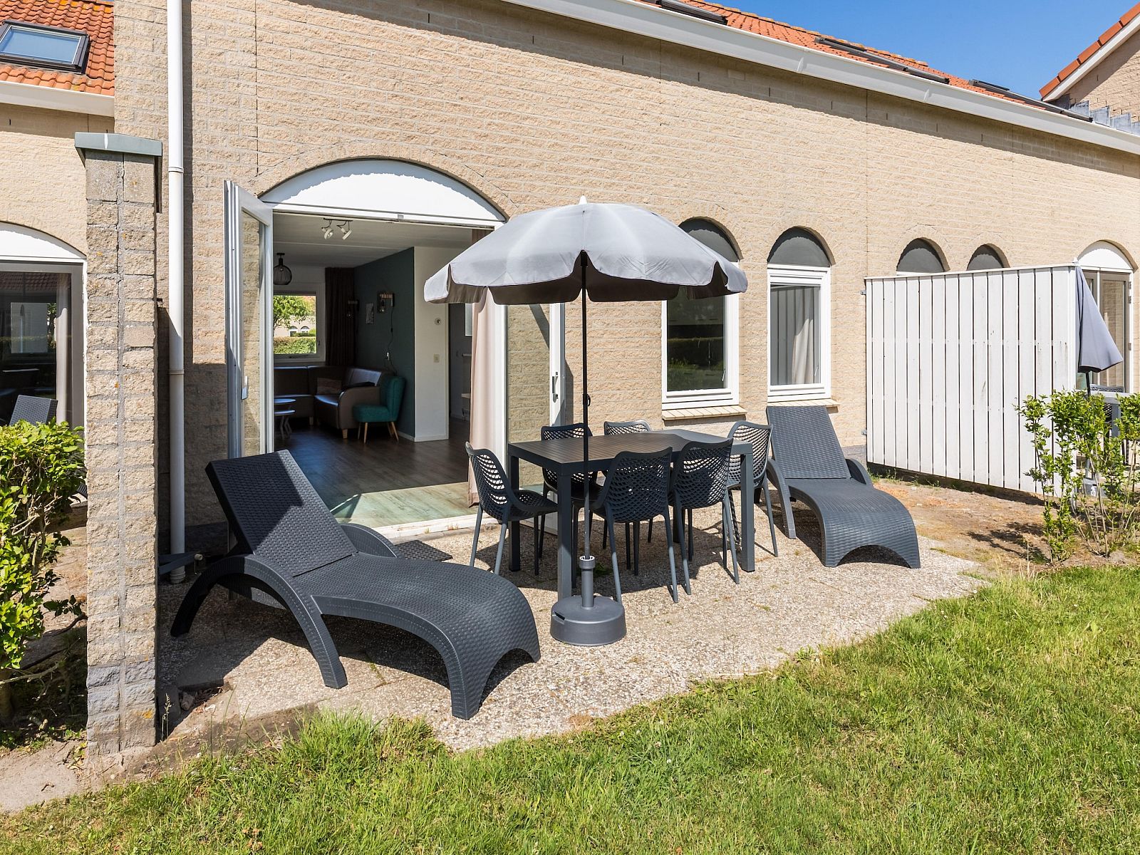 Guest house 6007227 - Holiday property Schouwen-Duiveland - Vakantiepark de Soeten Haert 14