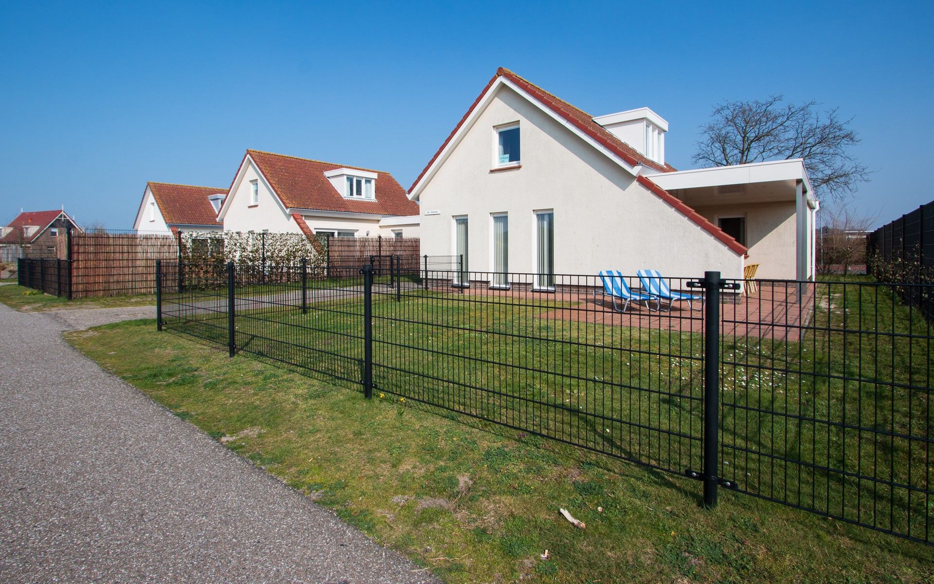 Verblijf 600731 - Vakantiewoning Schouwen-Duiveland - Familiehuis Horizon 84, "Simône"