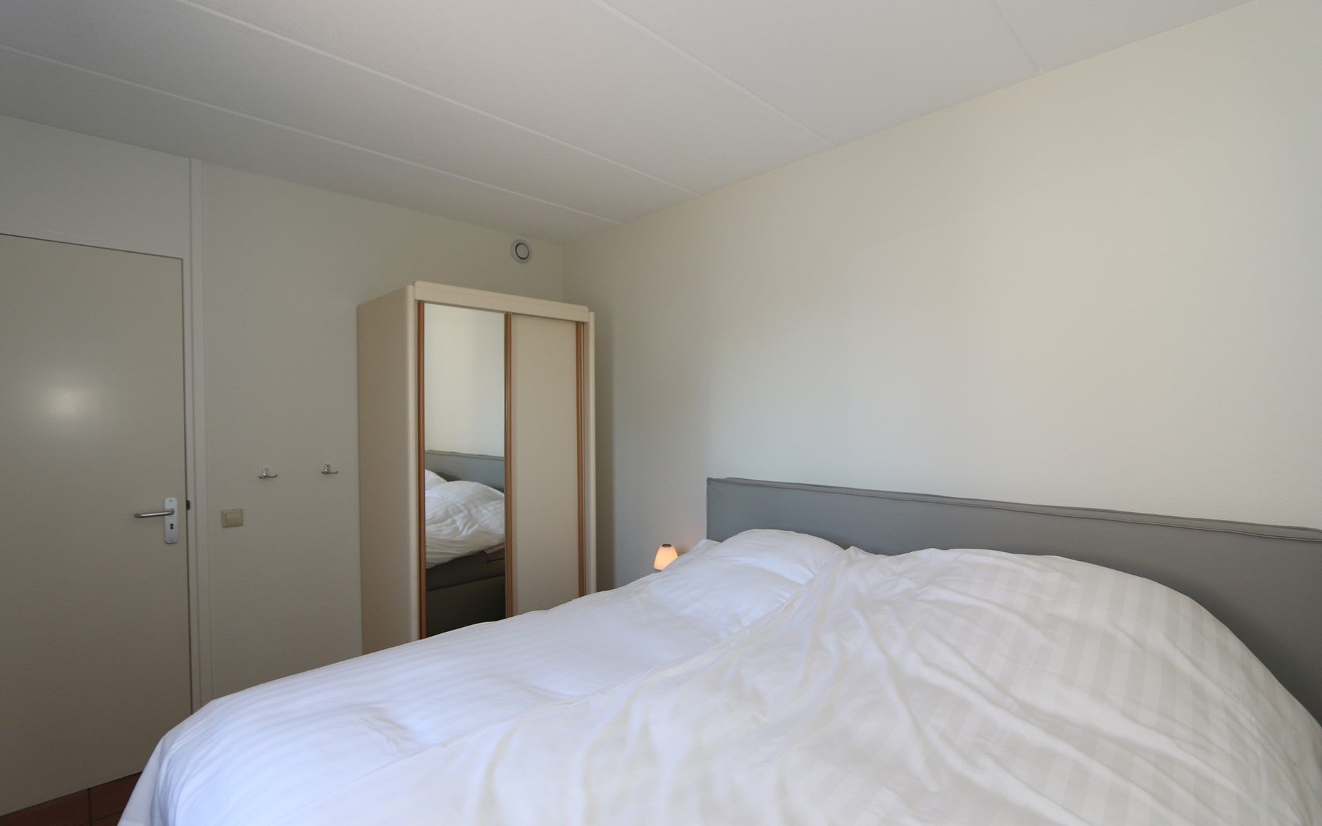 Verblijf 600731 - Vakantiewoning Schouwen-Duiveland - Familiehuis Horizon 84, "Simône"