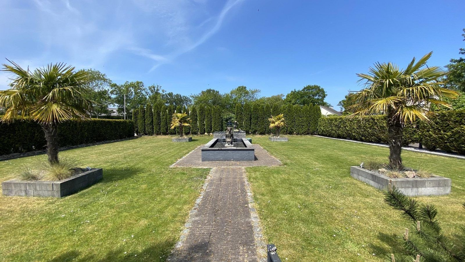 Zufahrtsstrasse zu VZ712 Apartment Renesse, Ferienhaus im malerischen Zeeland.