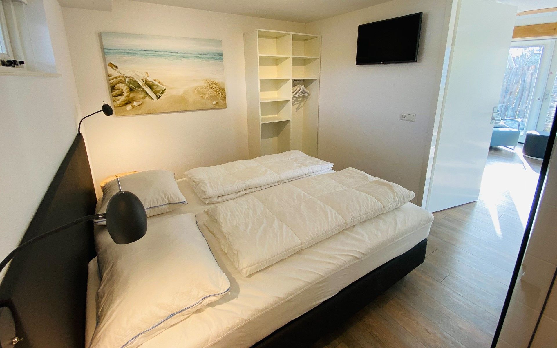 Helles Schlafzimmer im Ferienhaus Zonnedorp 29 Strandloper, Renesse, Schouwen-Duiveland, Zeeland.