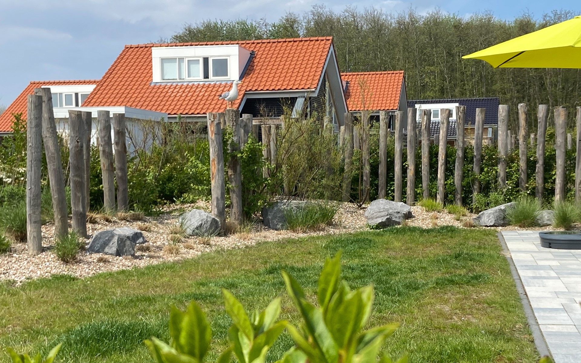 Garten und Aussicht im Ferienhaus Zonnedorp 29 Strandloper in Renesse, Zeeland.