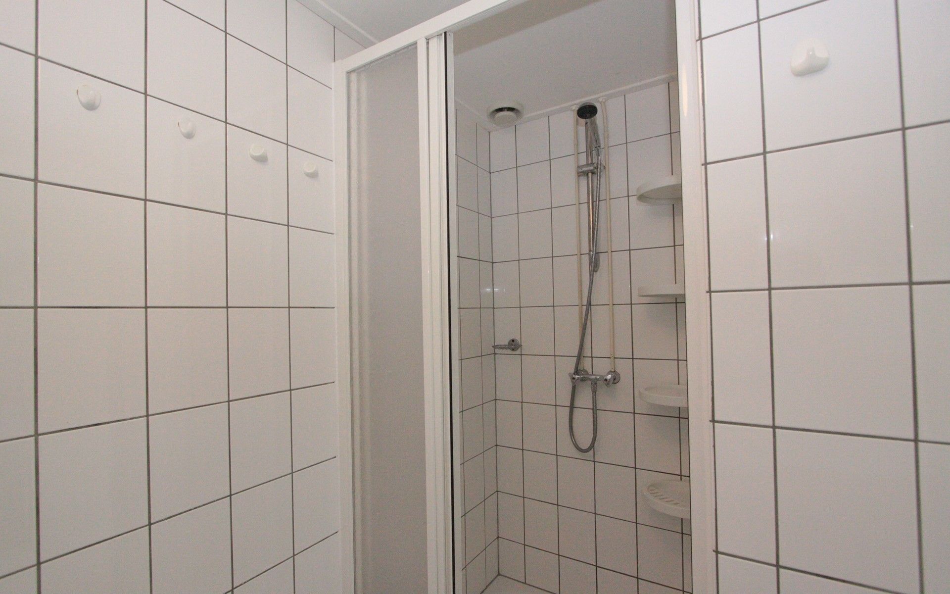 Guest house 601003 - Chalet Schouwen-Duiveland - Vakantiebungalow Beachpark 67, Park 2