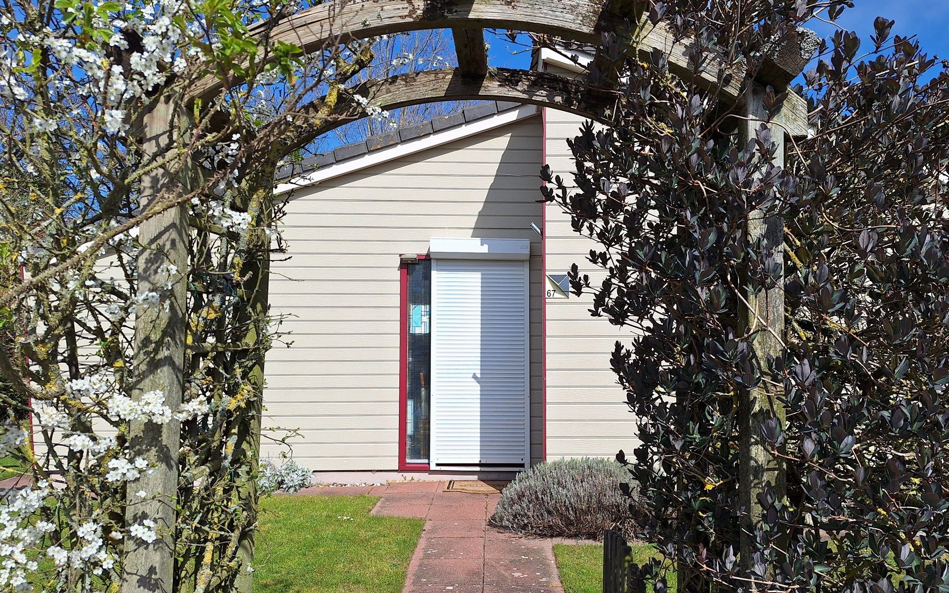 Guest house 601003 - Chalet Schouwen-Duiveland - Vakantiebungalow Beachpark 67, Park 2