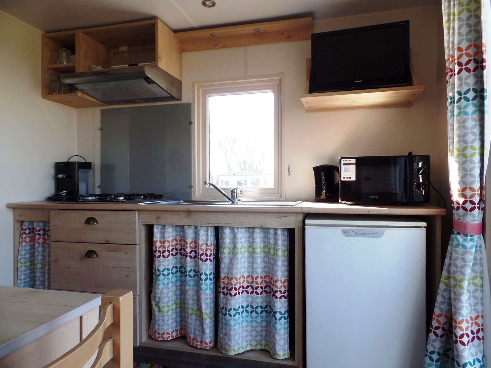 Unterkunft 601345 - Ferienhaus Schouwen-Duiveland - Vakantiehuis Camping Hofstede Zonnevliet - Pipo wagen